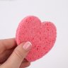 Спонж для умывания «Сердце» 8,5×7,5 см цвет микс, 1шт