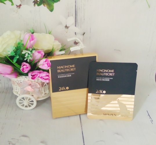 Venzen Двухслойная омолаживающая и восстанавливающая маска из ткани и золотой фольги Gold Beauty Moisten Mask, 30мл