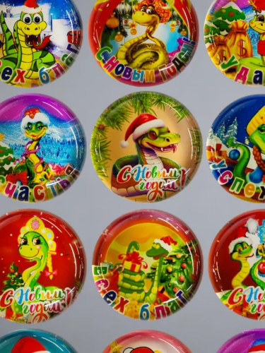 Evazia Стеклянные 3D магниты с символом 2025 года "Змея", 1шт