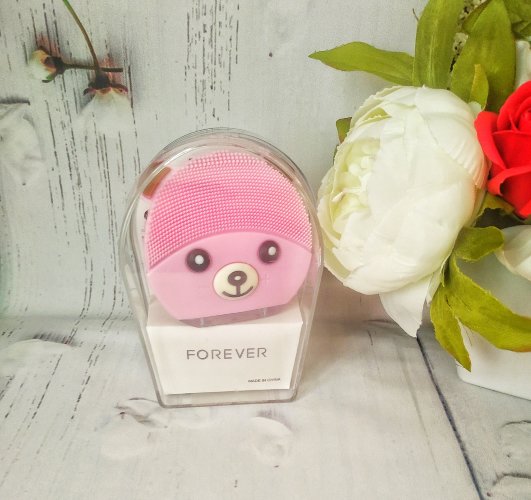 Щеточка для очищения лица