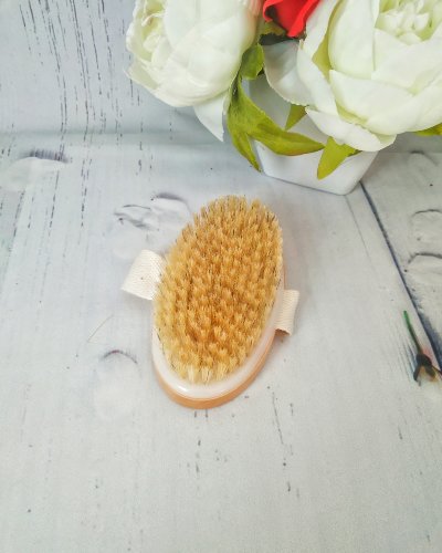 Щётка для сухого массажа