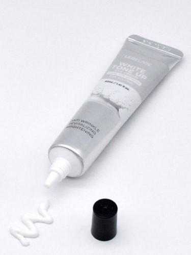 Lebelage Осветляющий крем для кожи вокруг глаз White Tone Up Eye Cream Ex, 40мл